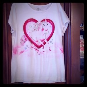 White t-shirt short sl.  Scoop neck.